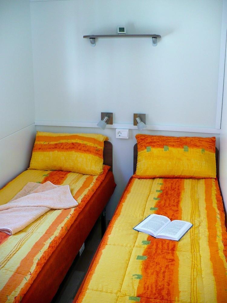 Victoria Mobilehome In Camping Mare E Pineta Lido di Spina Bagian luar foto
