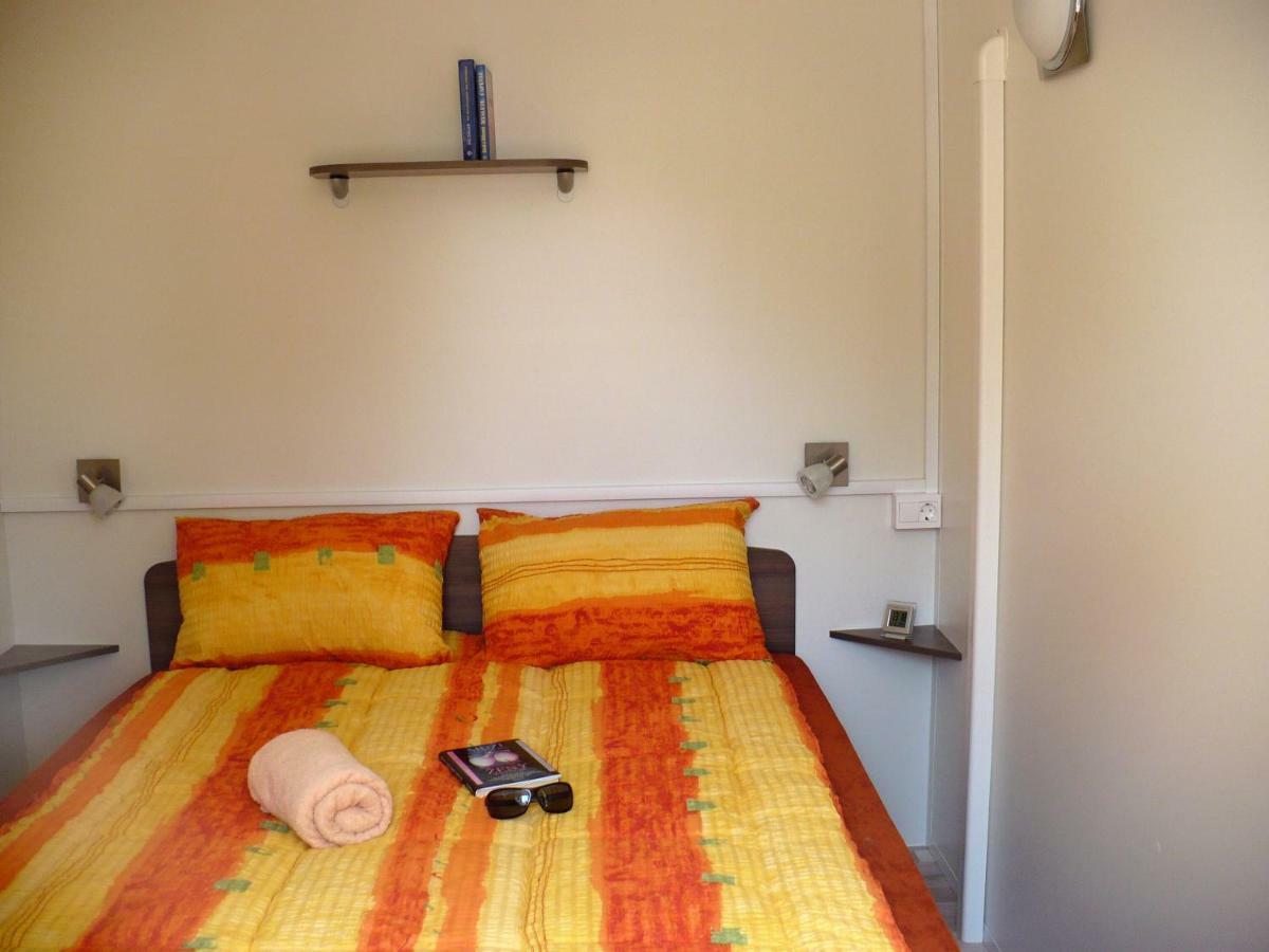 Victoria Mobilehome In Camping Mare E Pineta Lido di Spina Bagian luar foto